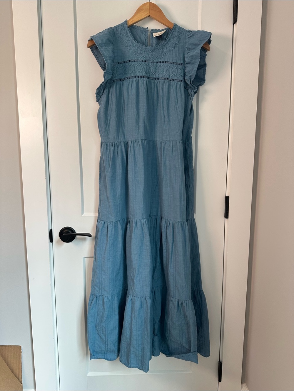 Universal Thread Blue Flutter Sleeve Tiered Midi/Maxi Dress – Size M